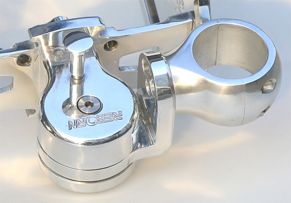 Reborn wakeboard rack rotating arm